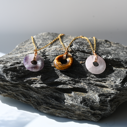 Circle Pendant Necklace